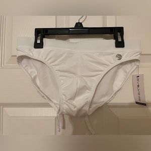 3 New Evolve by 2(X)IST Swim Briefs - Medium